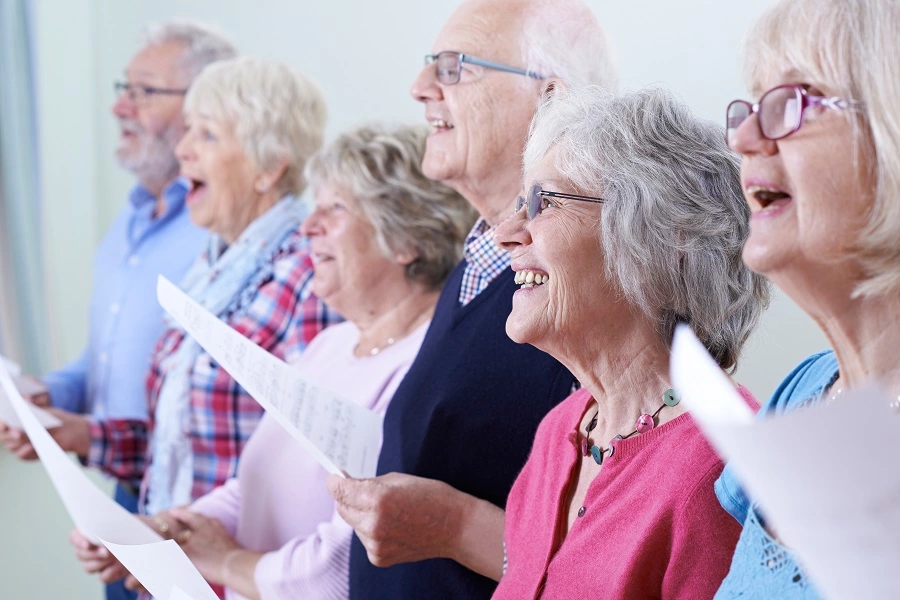 senior-spiritual-sunday-activities.webp