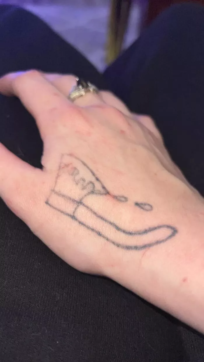 tattoo-shaming-pics-641d76ccb611c__700.webp