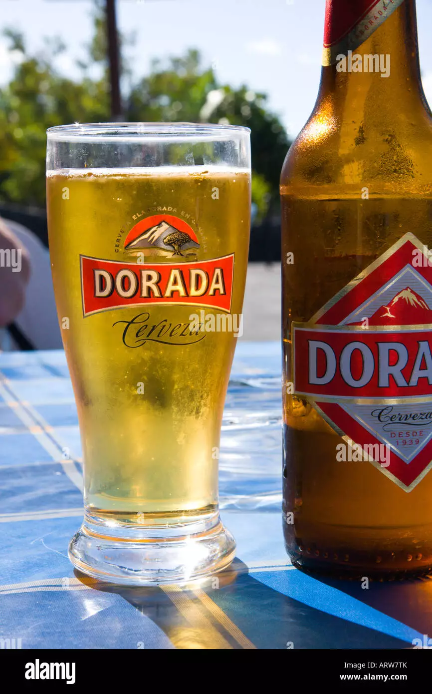 tenerife-spanish-dorada-lager-beer-ARW7TK.webp
