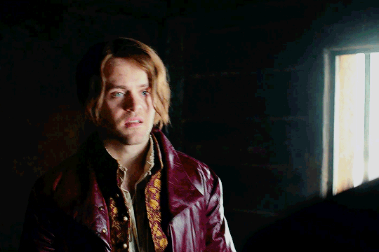 tumblr_857740b023f3ed6b3b7be792e403125c_89f22d51_540.gif