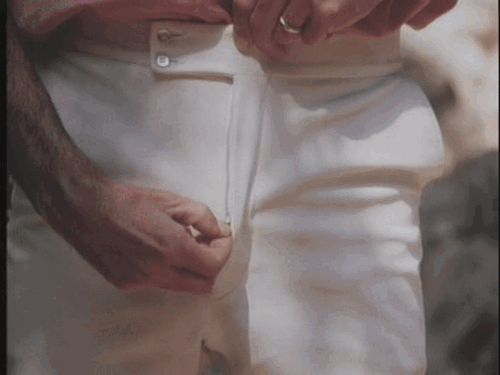Tumblr_l_151711254048218.gif