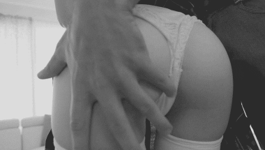 Tumblr_l_64751012177693.gif