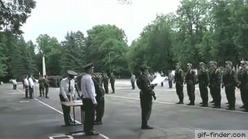Tumblr_l_850927987318411.gif