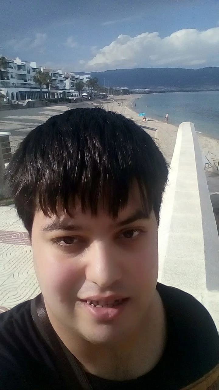 ueCXWuf.webp