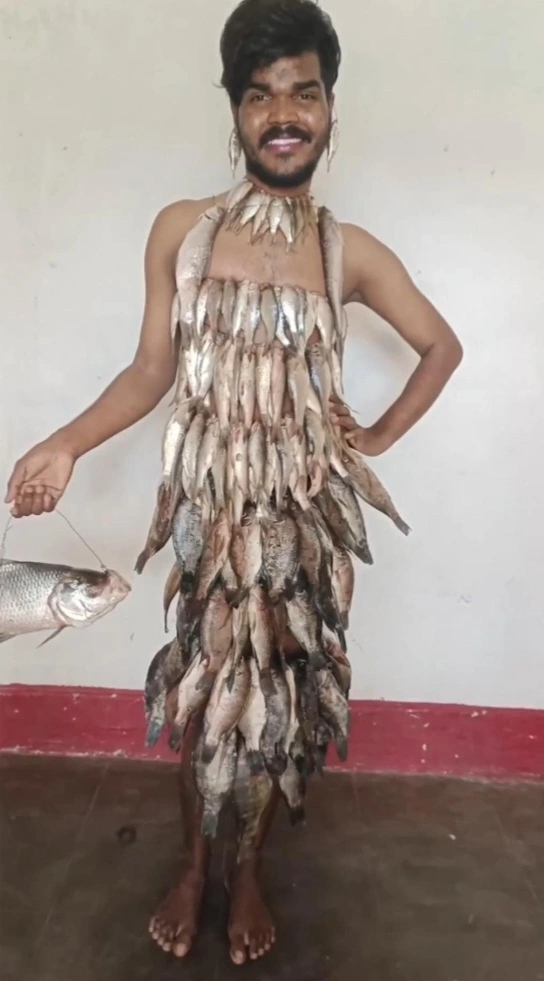Vestido de Peces.webp