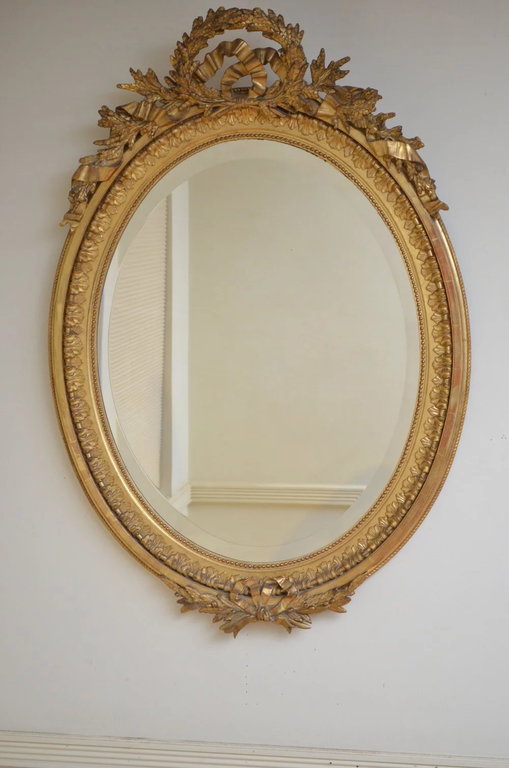 Victorian_Giltwood_Wall_Mirror_as006a4658z.webp