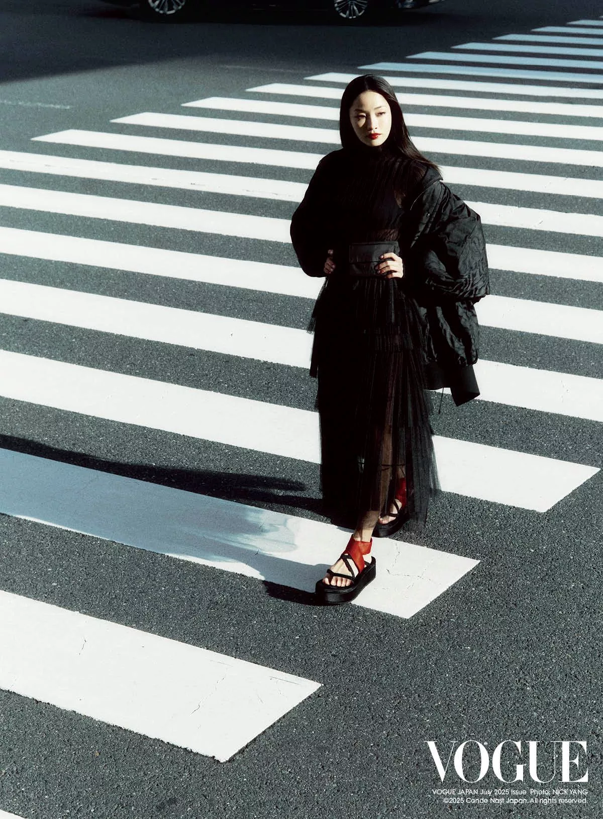 vogue_20japan_anna_20sawai_nick_20yang_VJ311_SAWAI_WEB_1200-1628-3.webp