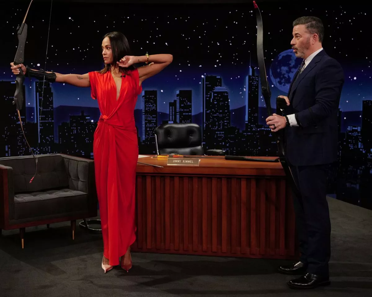 zoe-saldana-at-jimmy-kimmel-live-12-01-2025-0.webp