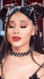 dont-look-up-ariana-grande.gif