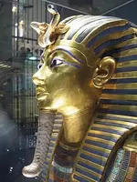250px-Tutankhamun_Mask.webp