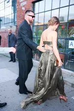 taylor-swift-travis-kelce-brooklyn-128000569.webp