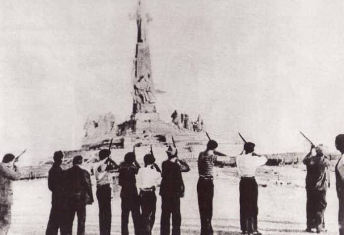 Fusilando_sagrado_corazon.jpg