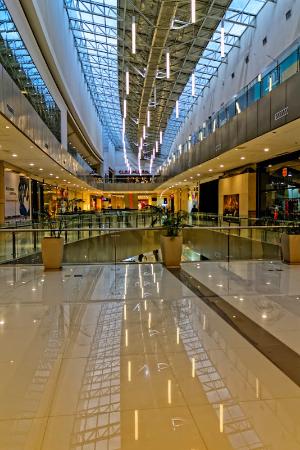ventura-mall-2nd-level.jpg