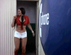 tumblr_n4z4gzZBVW1rpc5kho1_250.gifv