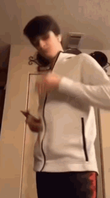 buy-buy-now.gif