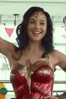 wonder-woman-gal-gadot.gif