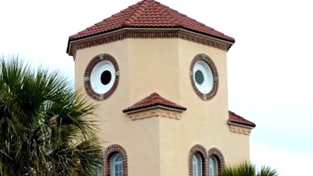 Seeing-Faces-in-Things.jpg