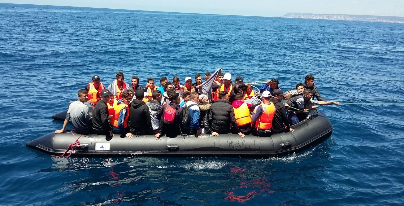 https://www.elindependiente.com/wp-content/uploads/2018/07/patera-inmigrantes.jpg
