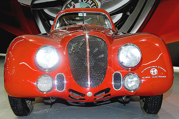 Alfa Romeo 8C - Race Cars