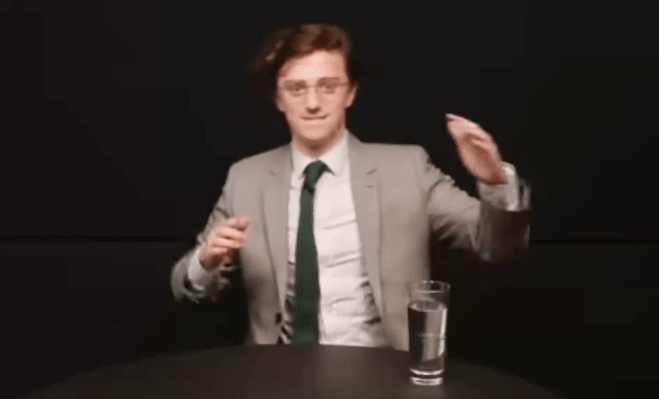 9bf9c160171386aff7847599523bfa17.gif