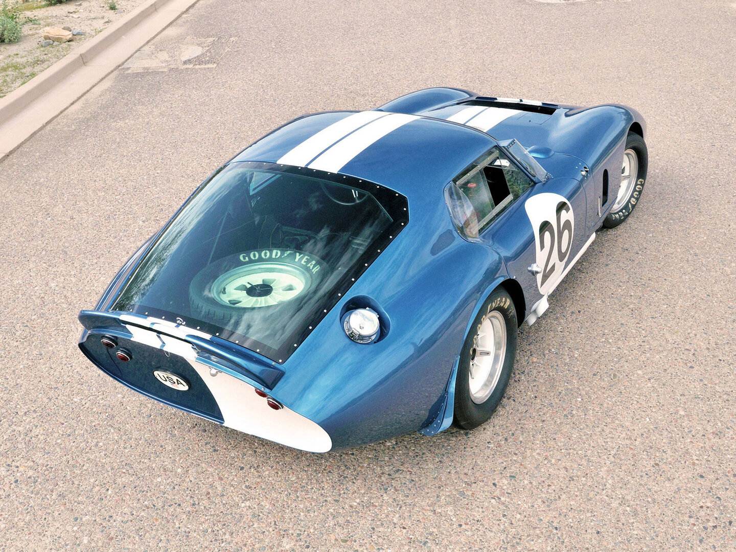 shelby-cobra-daytona-coupe-csx-2601-4.jpg