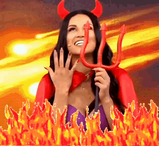 fuego-angie.gif