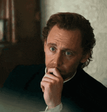 worried-worried-face.gif