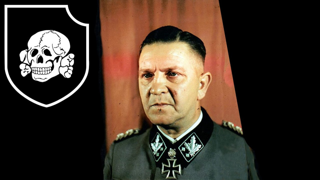 Theodor Eicke, comandante de la Division SS Totenkopf.